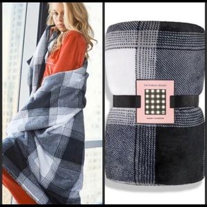 Victoria’s Secret blanket